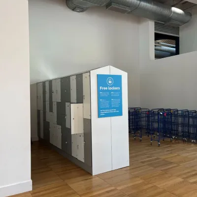 Our free to use lockers in the main lobby